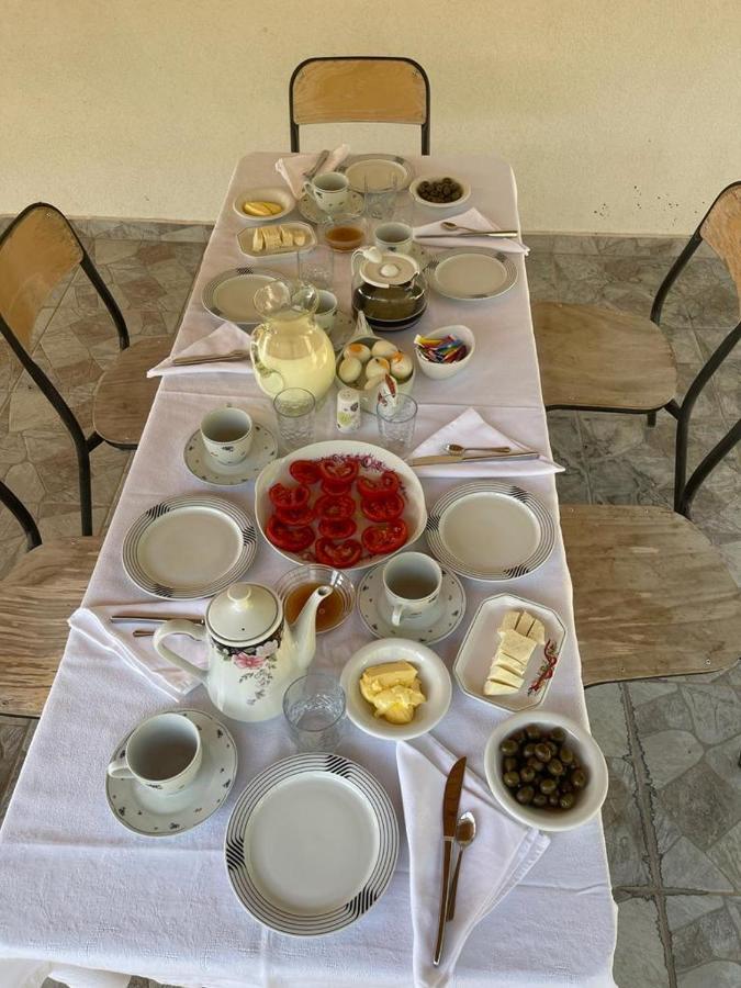 Guesthouse Tropoje E Vjeter Bagian luar foto